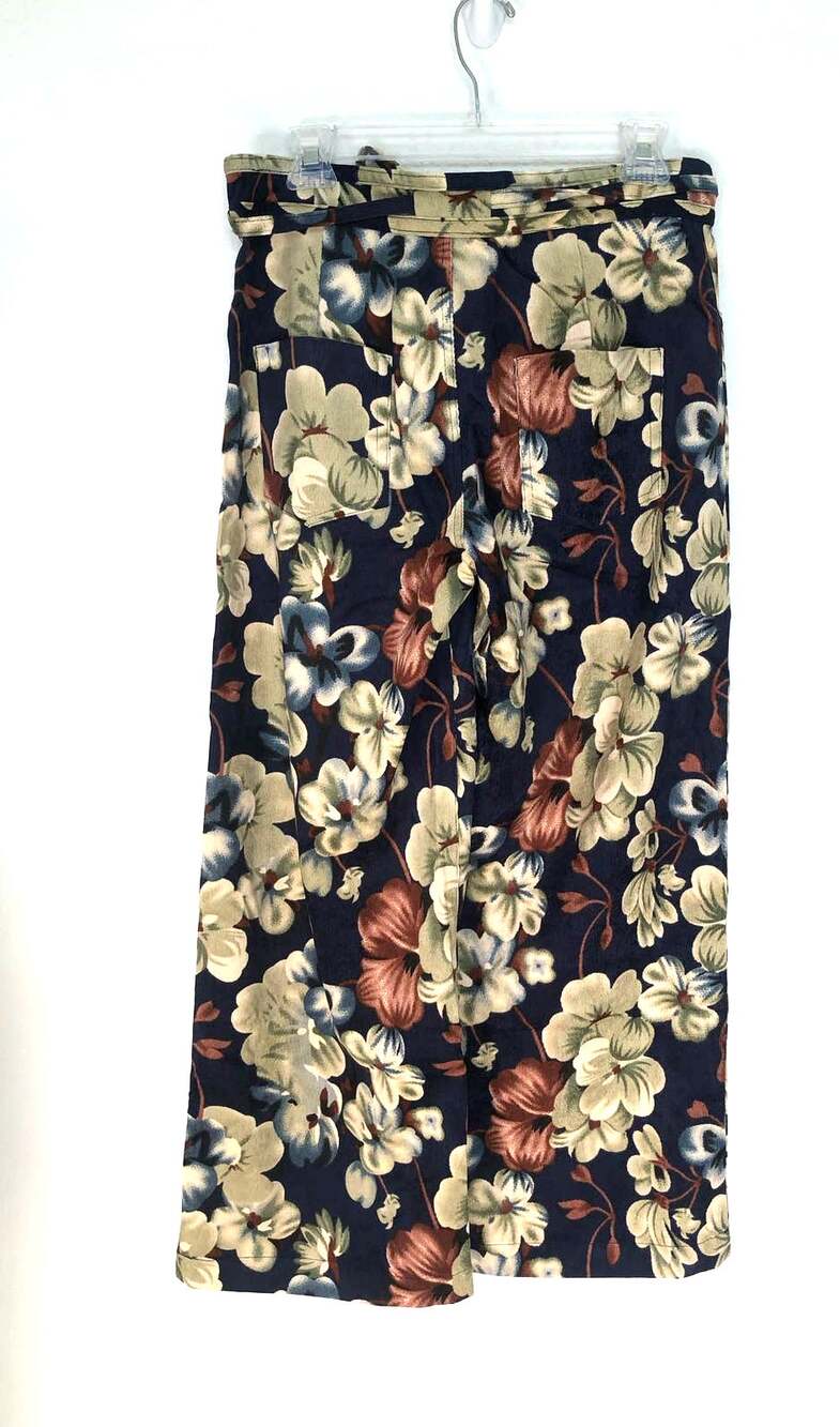 Uniq Wide Leg Floral High Waisted Corduroy Pants - M